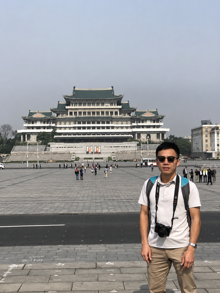 Chúng tôi đưa khách Việt sang Triều Tiên — và tờ chứng nhận khiến tôi rơi nước mắt
