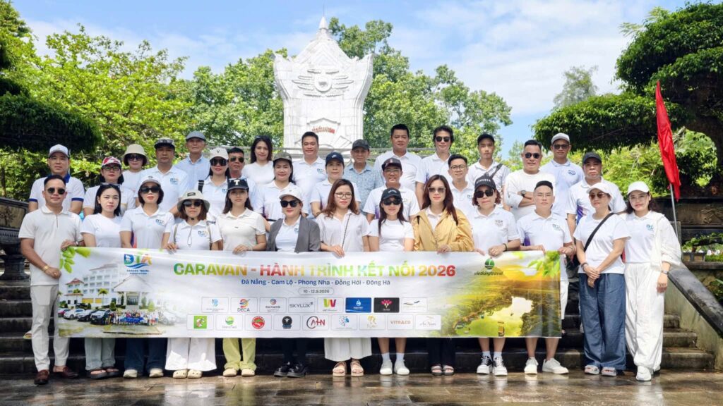 Từ Bó Lạ Đến Cam Lộ: Ba Ngày Dạy Tôi Đọc Lại Hai Chữ May Mắn