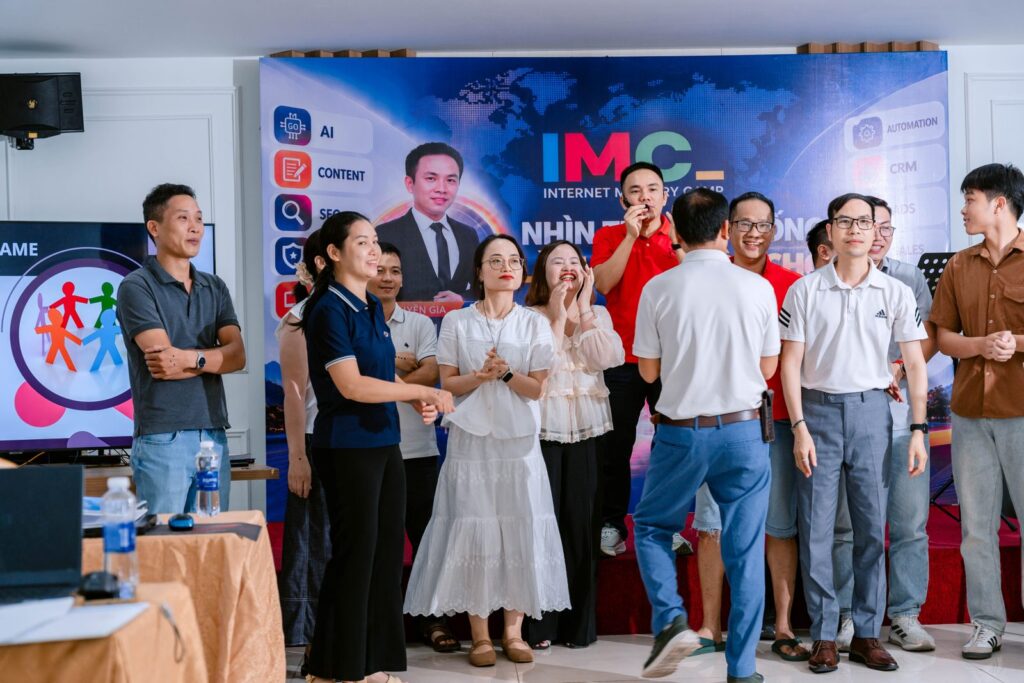 Có nên học marketing khi đã ngoài 40 tuổi và đang làm chủ?