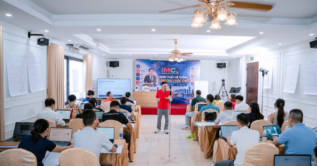 AI ngách du lịch
